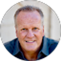 Profile photo of Dave Blue