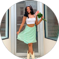 Profile photo of Raegan Maintz