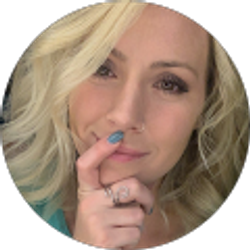 Profile photo of Janelle Heiner