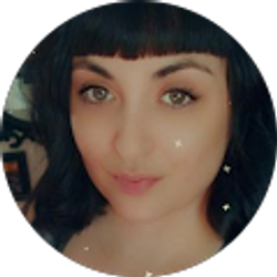 Profile photo of Raya McCracken