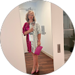 Profile photo of Elizabeth Hulsbrink