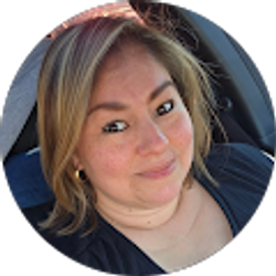 Profile photo of La Honey Alvarez