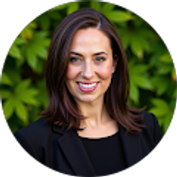 Profile photo of Erin Alexis Olson