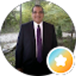 Profile photo of Louis Gonzalez