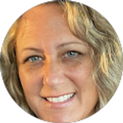 Profile photo of Lisa Joynt