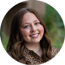 Profile photo of Claire Frey