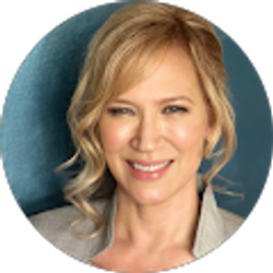 Profile photo of Kathy Hardy