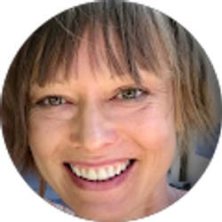 Profile photo of Brooke Schauder