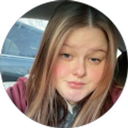 Profile photo of Claudia Weese