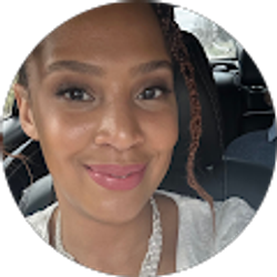 Profile photo of Amelia Monroe