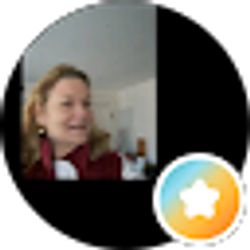 Profile photo of Karen Hull
