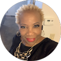 Profile photo of Veronica Akers