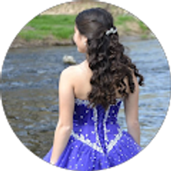 Profile photo of Courtney Breun