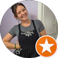 Profile photo of Lynzi Murray