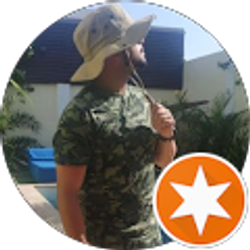 Profile photo of Johnny Garza