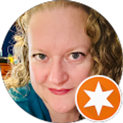 Profile photo of Eve Blobaum
