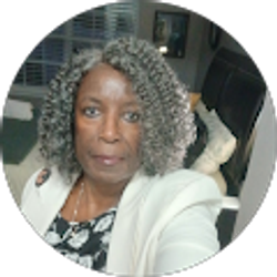 Profile photo of Mae Horlback