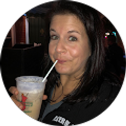 Profile photo of Jennifer Myers