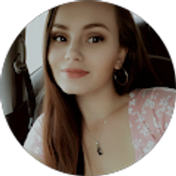 Profile photo of Ali Pearson