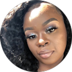 Profile photo of Raven Curtis