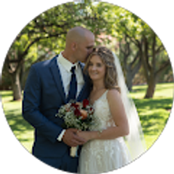 Profile photo of Leeanna Plunkett