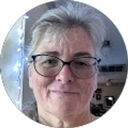 Profile photo of Maggie Wojtylak