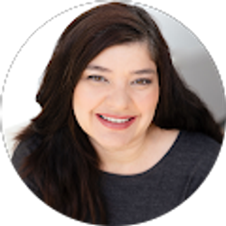 Profile photo of Kelli Ellis