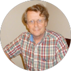 Profile photo of Simon Higginson