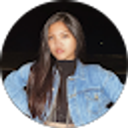 Profile photo of Nicole Ho