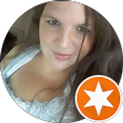 Profile photo of Stephanie Wallace