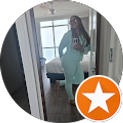 Profile photo of Julia