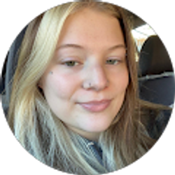 Profile photo of Lily Rhiannon Hodge