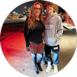 Profile photo of Carrie Detty