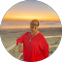 Profile photo of Ruth Bennouna
