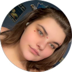 Profile photo of casey urz