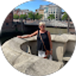 Profile photo of Robynn Thers