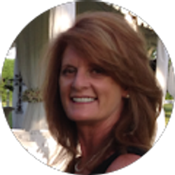 Profile photo of Scarlet Pearce