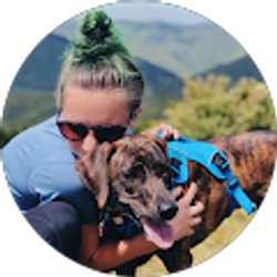 Profile photo of Hannah Scott