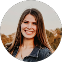 Profile photo of Emma Thomas