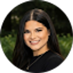 Profile photo of Analiz Jimenez