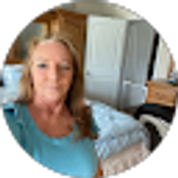 Profile photo of Sue Delung