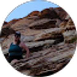 Profile photo of Lindsey Nordeen