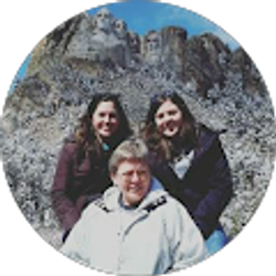 Profile photo of Ashley Manahan