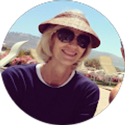 Profile photo of Mary Lou Beckmann