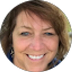 Profile photo of Maureen Hensley