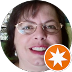 Profile photo of Mimi Raak