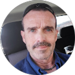 Profile photo of kris fowler