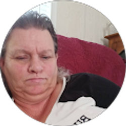 Profile photo of Christy Holmes