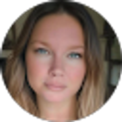 Profile photo of Amanda Mayes