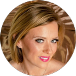 Profile photo of Amy Myres